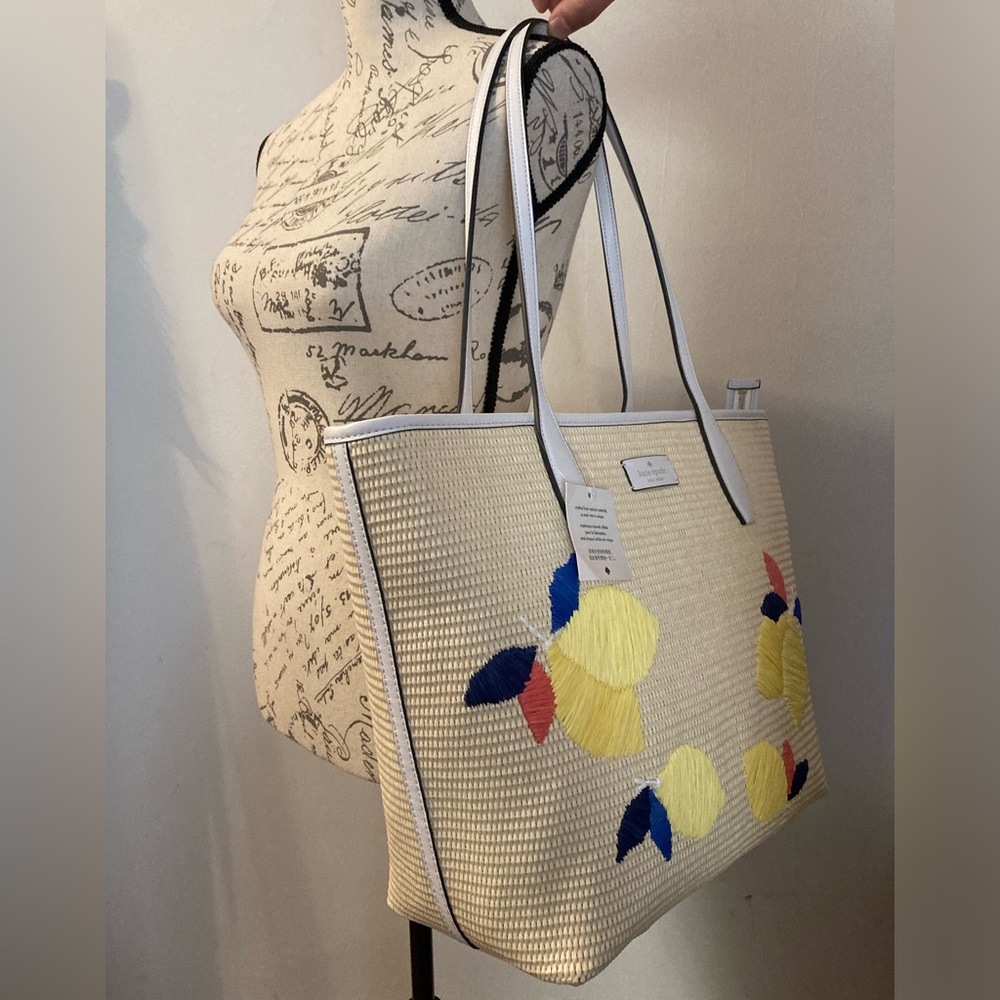 Kate Spade Large Tote Ash Straw Lemon Zest Straw and Leather Bag Lemon Print Bag - Picture 6 of 17